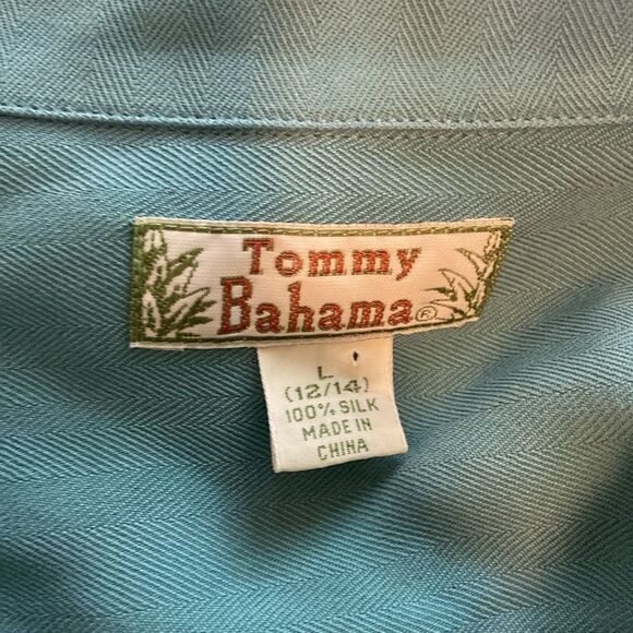 Tommy Bahama Vintage Retro Blue Cropped 100% Silk Blouse Size Large - Picture 7 of 8